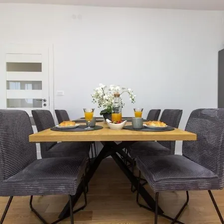 Apartmán With Parking Space - 25365